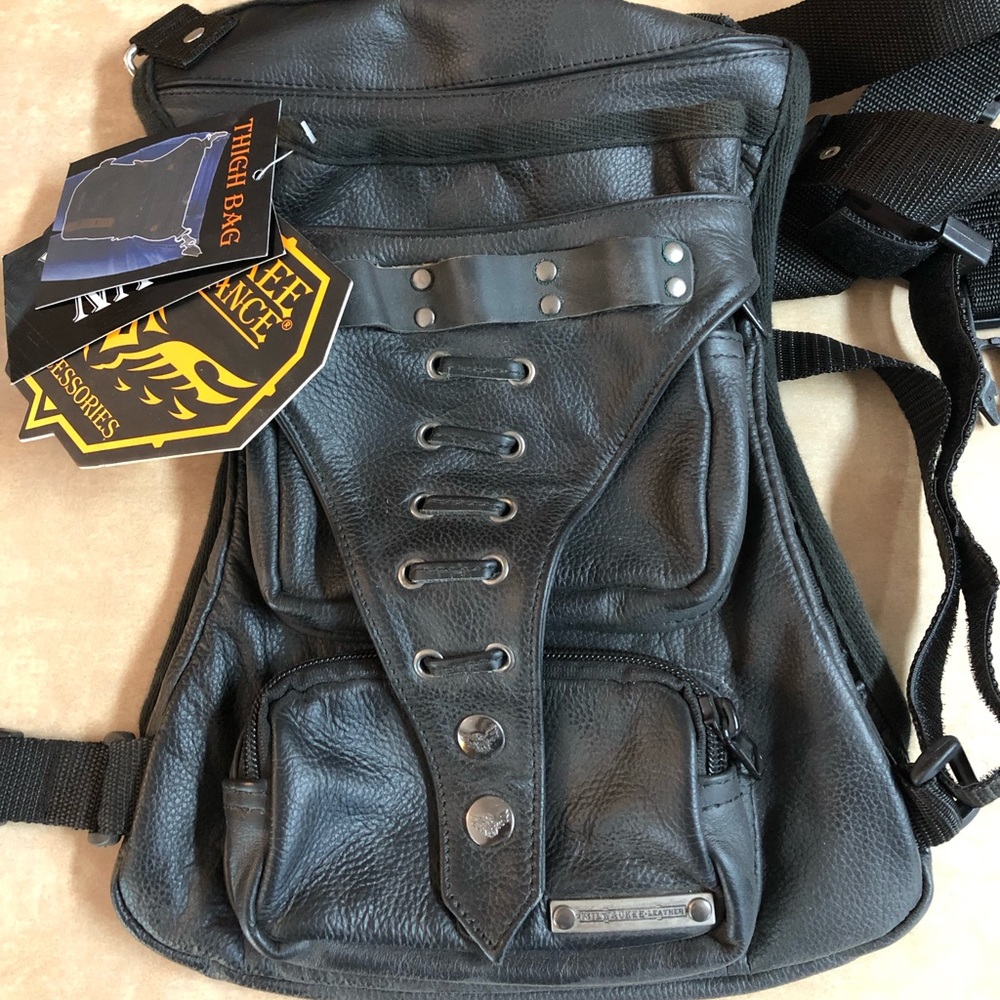 Milwaukee Performance Leather Thigh Bag OSFM